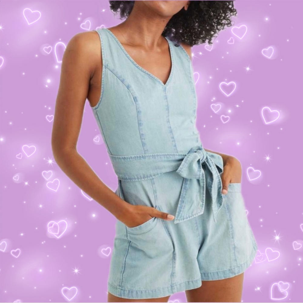 Aerie wrap back denim romper XL 
New with tags $45 retail
